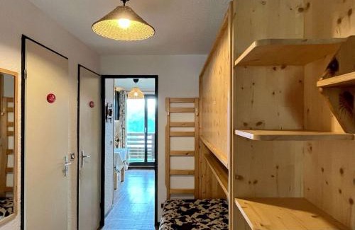 Eclose-Ouest Apartment | Appartement 2 pièces pour 5 pers. à L'Alpe d'Huez, proche commerces et télécabine, animaux admis - FR-1-405-346