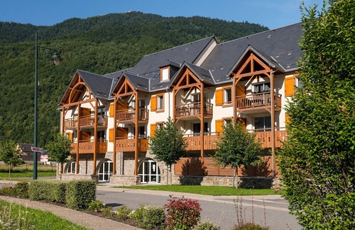 Saint-Mamet Condo | Appartement 3 chambres | Accès Sauna + Piscine !