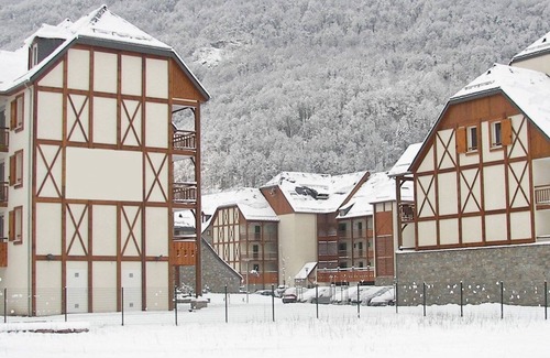 Saint-Mamet Condo | Appartement 3 chambres | Accès Sauna + Piscine !