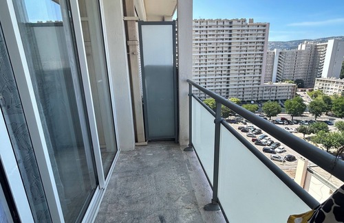 Chanot - Stade Velodrome Apartment | Appartement 4 Chambres, Plage, Stade et Parking