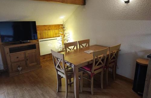 Puy-Saint-Vincent Apartment | Appartement 4 personnes Puy Saint Vincent 1800