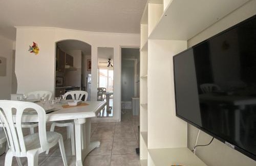 Sainte-Marie-Plage Apartment | Appartement 50 m de la plage vue mer