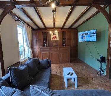 Soissons Apartment | Appartement 6 Chambres Coeur de Ville