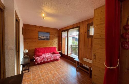 Crest-Voland Apartment | Appartement 6 pers, proche pistes et commerces, Crest-Voland - FR-1-733-8