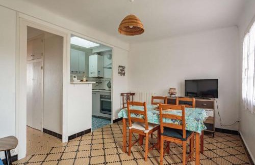 Guethary Apartment | Appartement au calme à 300 m des plages, 2 chambres, parking, jardin, Guéthary - FR-1-4-686
