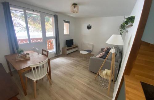 Valfrejus Apartment | Appartement au pied des pistes et commerces - 5 personnes