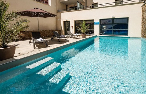 Biarritz Condo | Appartement avec AC, Wi-Fi Gratuit & accès Piscine