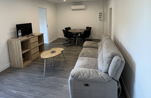 Nevers Apartment | Appartement Avec Balnéothérapie