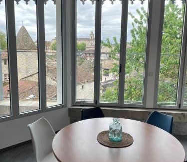 Nerac Apartment | Appartement avec vue et sauna - Centre Nérac