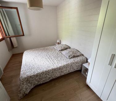 Arreau Apartment | Appartement avec vue sur les montagnes - Au calme et proche du centre ville