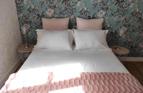 Theize Bed & Breakfast | Appartement Bagnols - Les Meublés des Pierres Dorées