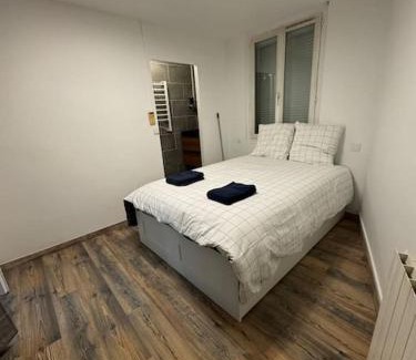 Roussillon-en-Isere Apartment | Appartement cosy