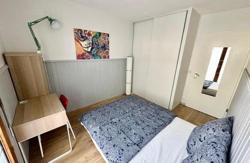 Les Aunettes Apartment | Appartement calme avec jardin proche de Paris