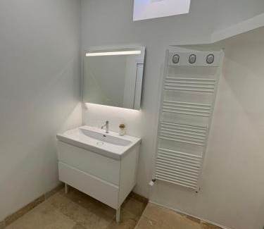 Vienne Apartment | Appartement centre ville historique - Le Modène