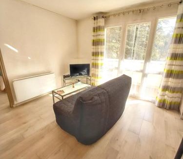 Chambery Apartment | Appartement charmant à Chambéry de 35 m² + balcon privatif