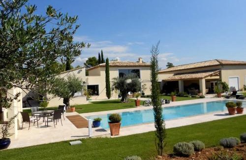 Seillans Apartment | Appartement charmant à Seillans avec piscine