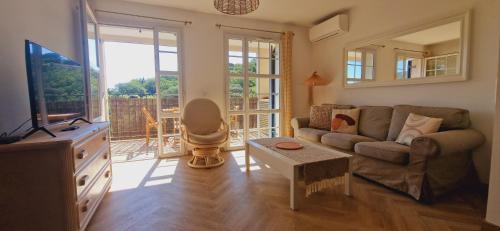 Grimaud Apartment | Appartement clim, parking, wifi