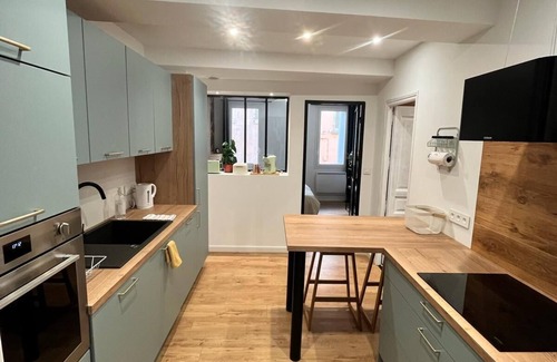 Hyeres City Centre Apartment | Appartement Coeur du Centre Historique, Départ Idéal Visites et Restaurants !