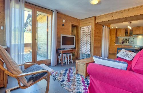 Crest-Voland Apartment | Appartement cosy au pied des pistes de Crest-Voland, proche centre village - FR-1-505-175