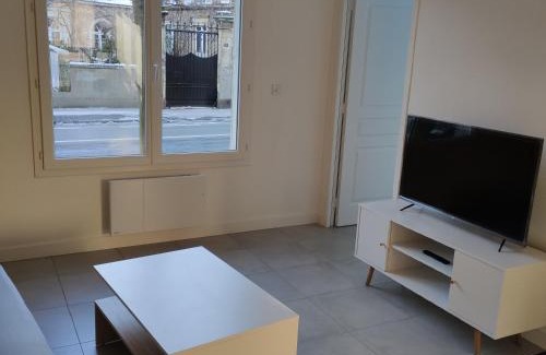 Bollee Apartment | Appartement Cosy avec place de parking privée