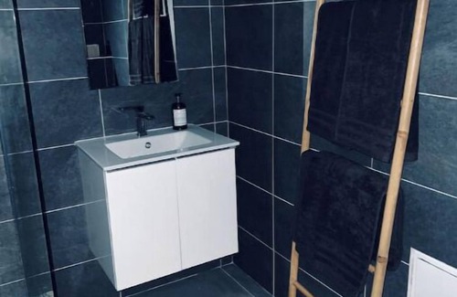 Luzarches Apartment | Appartement Cosy, Paris JO 2024, Parc Astérix, 004