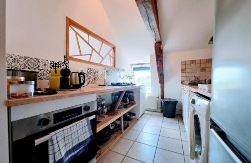 Auxerre Apartment | Appartement Cozy - Dernier Étage - Parking Auxerre