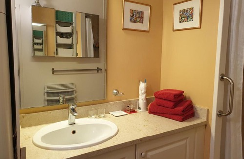 Saumane-de-Vaucluse Apartment | Appartement dans le golf de Saumane