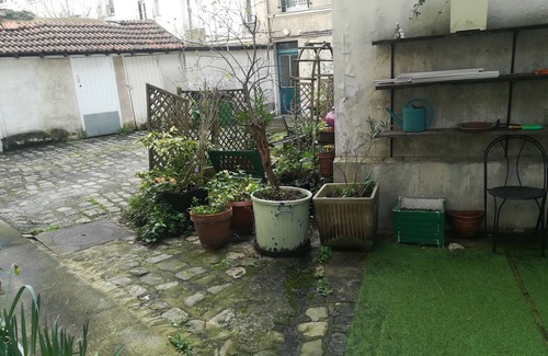 Charonne Apartment | Appartement de 50 m² Dans un Quartier Populaire du 20ème