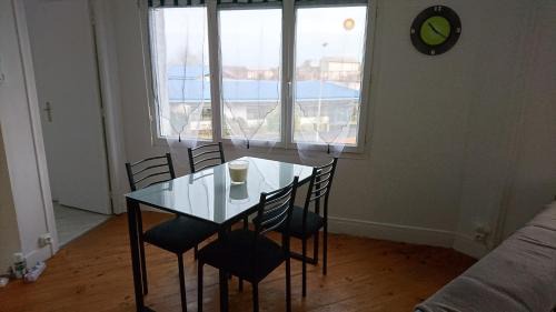 Jonzac Apartment | appartement de 79 m² à 500 mètres de la cure