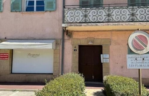 Saint-Tropez Apartment | Appartement de Charme