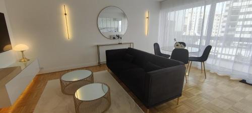 Front de Lac Apartment | Appartement de standing