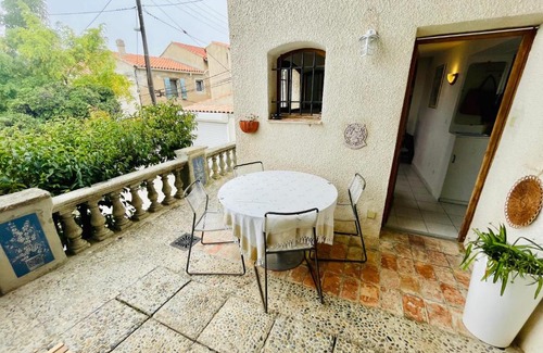 Bompard Apartment | Appartement duplex avec terrasse vue mer