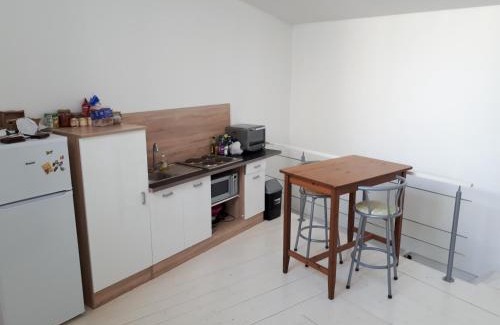 Viviers Apartment | Appartement en Duplex