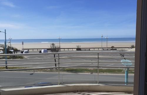 Saint-Jean-de-Monts Apartment | Appartement face mer Rêve de Flo ts