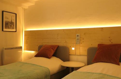 Isles-les-Villenoy Apartment | Appartement familial au bord de la Marne, jardin tropical , piscine, tennis, terrasse, parking gratuit proche Disneyland