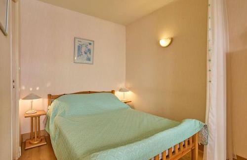 Barbotan-les-Thermes Apartment | Appartement T1 bis 2 personnes à Barbotan - Résidence paisible - FR-1-841-17