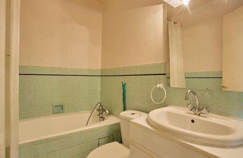 Barbotan-les-Thermes Apartment | Appartement T1 bis 2 personnes à Barbotan - Résidence paisible - FR-1-841-17