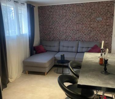 Caumont-sur-Durance Apartment | Appartement