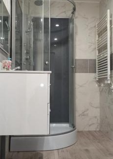 Margny-les-Compiegne House | Appartement au rez-de-chaussée avec jardin privé