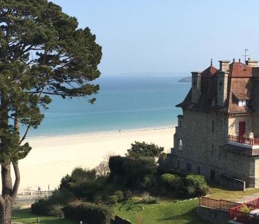 Saint-Cast-le-Guildo Apartment | Appartement Newport vue mer