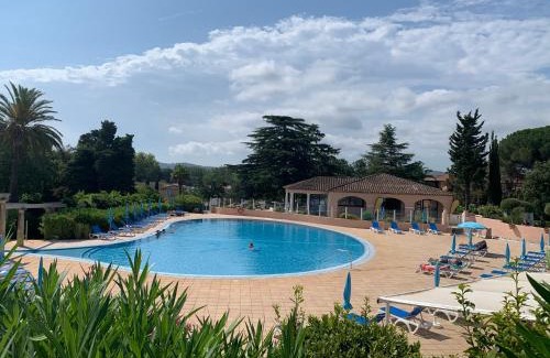 Les Restanques Apartment | Appartement Grimaud bord de mer