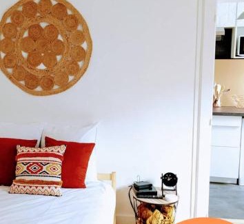 Saint-Serge Apartment | Appartement Hypercentre Calme proche Centre des Congres