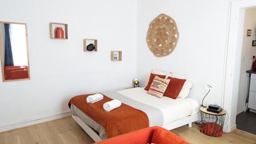 Saint-Serge Apartment | Appartement Hypercentre Calme proche Centre des Congres