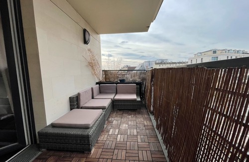 Joinville-le-Pont Apartment | Appartement Lumineux 2 Chambres Proche Paris