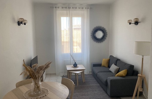 Sainte-Marguerite Apartment | Appartement LE Cosy DU Velodrome