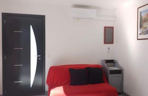 Mallemort Apartment | Appartement Le Romarin