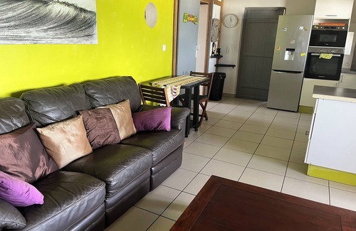 Petite-ÃŽle Apartment | Appartement Le Ylang-ylang 3 Pers à Saint-pierre La Réunion