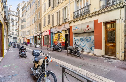 Noailles Apartment | Appartement Liberty - Welkeys