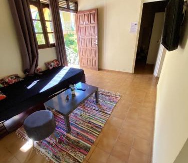 Baille-Argent Apartment | Appartement lumineux à Pointe-Noire 36 m² avec piscine partagée