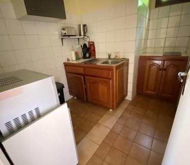 Baille-Argent Apartment | Appartement lumineux à Pointe-Noire 36 m² avec piscine partagée